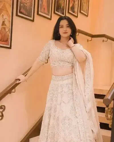 Escort Piriyapatna